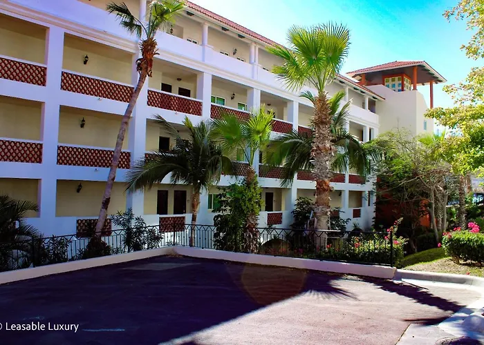 Sirena Del Mar Luxury Welk Villas Aparthotel *